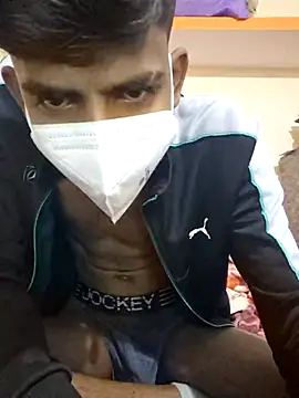 Snapshot of KissesBoyAD chatting on December 2024 03:16:02 AM KissesBoyAD online show from December 2024 03:16:02 AM