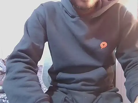 KissesBoyAD online show from November 2025 04:53:01 PM