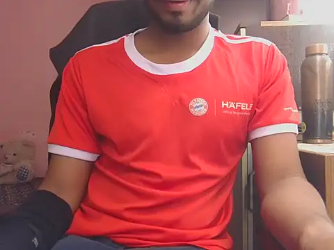 KissesBoyAD online show from December 2025 05:52:02 PM