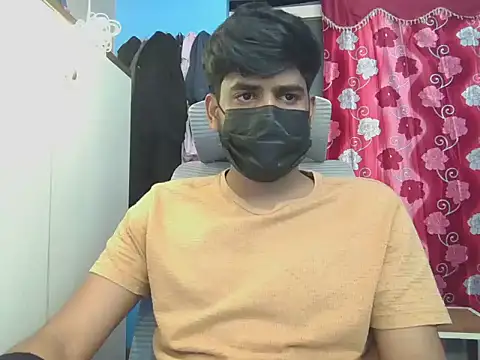 KissesBoyAD online show from February 2026 05:23:02 PM