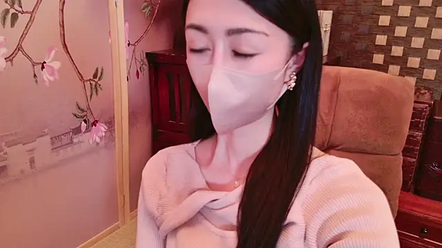 Snapshot of aya__me chatting on January 2025 05:45:02 AM aya  me online show from January 2025 05:45:02 AM