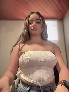 Snapshot of imlindapink chatting on October 2025 05:31:02 PM imlindapink online show from October 2025 05:31:02 PM