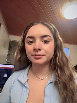 Snapshot of imlindapink chatting on December 2025 03:32:02 PM imlindapink online show from December 2025 03:32:02 PM