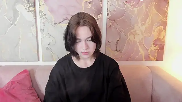 fiamoory online show from June 2026 01:27:01 AM