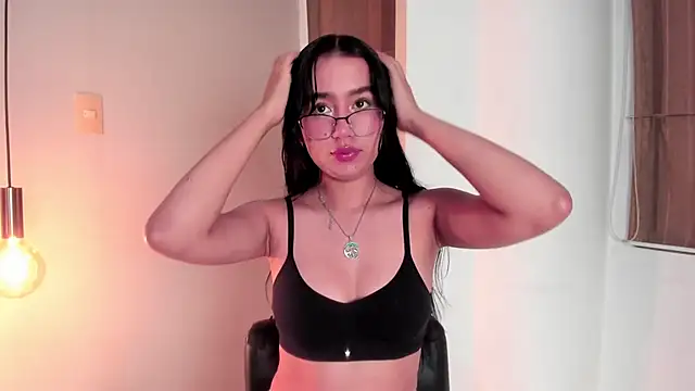 LaraGoldd online show from November 2025 11:47:01 PM