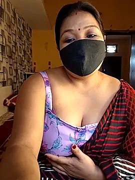 Radhikadavi879 online show from December 2025 04:50:01 AM