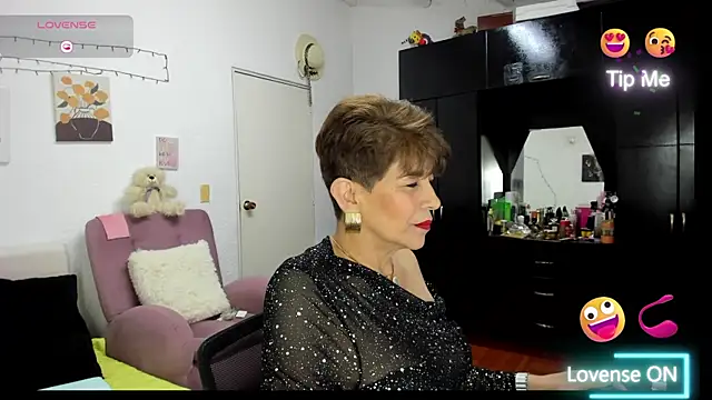 Angelina Stone 65 online show from November 2025 09:50:01 PM