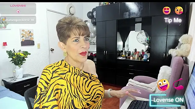 Angelina Stone 65 online show from January 2026 09:50:02 PM