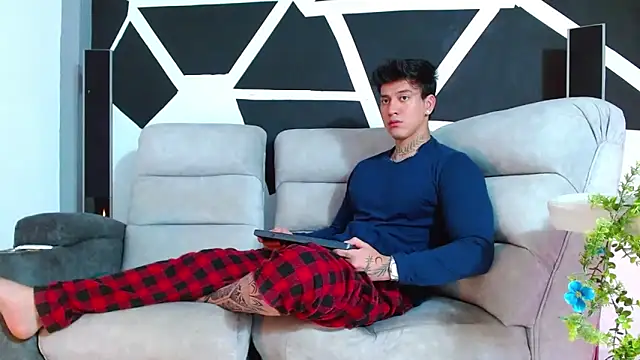 Snapshot of JUSTIN_FULLER1 chatting on November 2025 05:38:01 PM JUSTIN FULLER1 online show from November 2025 05:38:01 PM