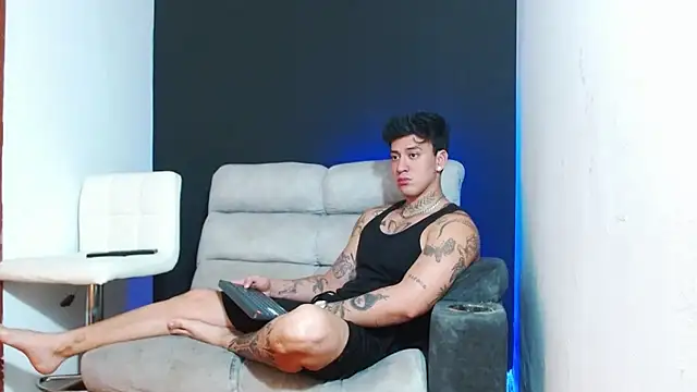 JUSTIN FULLER1 online show from March 2026 07:22:02 PM