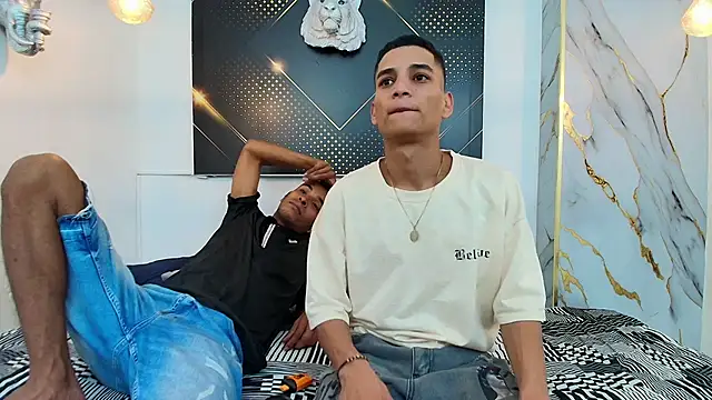 Snapshot of JordanAndAndrew chatting on September 2025 07:47:02 PM JordanAndAndrew online show from September 2025 07:47:02 PM