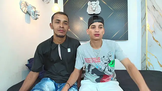 Snapshot of JordanAndAndrew chatting on September 2025 08:12:02 PM JordanAndAndrew online show from September 2025 08:12:02 PM