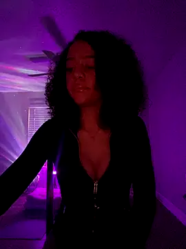 Snapshot of redbonejada chatting on September 2025 12:01:02 AM redbonejada online show from September 2025 12:01:02 AM