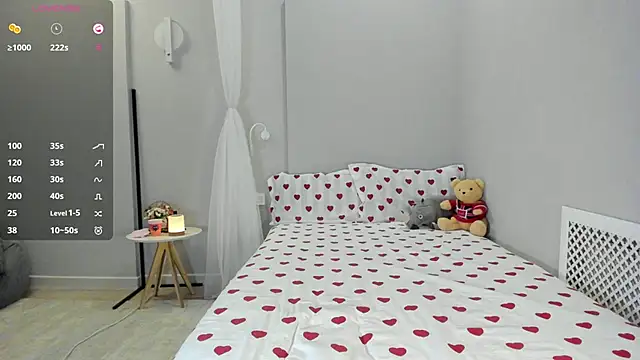 Hensuan online show from October 2025 08:07:01 PM