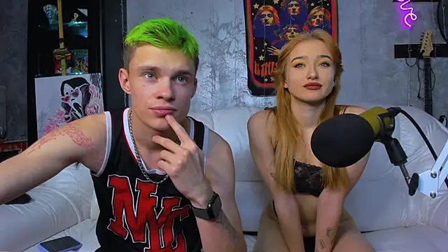 Snapshot of eva_and_adam1 chatting on February 2025 05:42:01 PM eva and adam1 online show from February 2025 05:42:01 PM