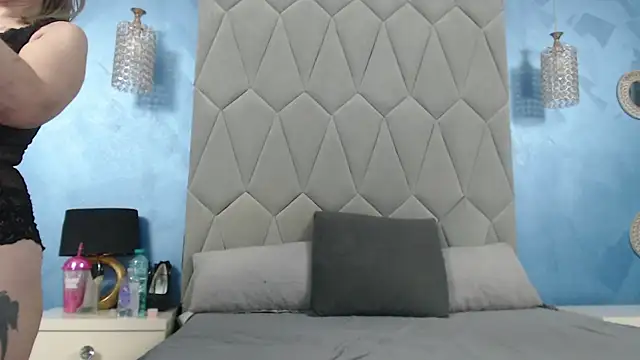 AretiAlisya online show from January 2026 06:51:02 AM