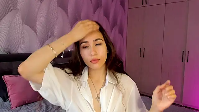 Bambiii bby online show from October 2025 02:29:01 AM