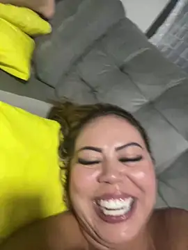 lariic online show from January 2025 01:37:02 AM