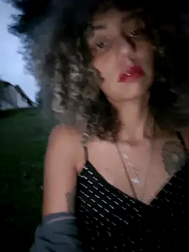 tucurly latina online show from January 2025 11:40:01 PM