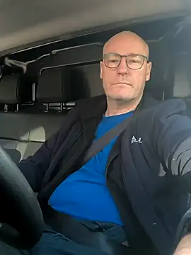 bogland33 online show from April 2026 04:12:02 PM