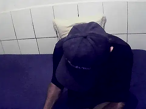 pierdona online show from February 2026 08:48:02 PM