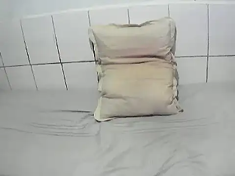 pierdona online show from March 2026 08:38:01 PM