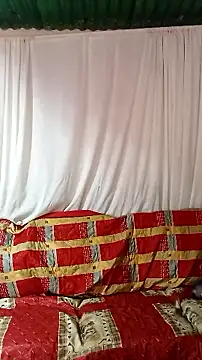 sthefania1710 online show from March 2026 06:33:01 PM