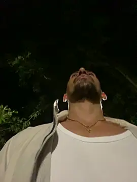 Snapshot of dantedesirexx chatting on March 2025 02:48:01 AM dantedesirexx online show from March 2025 02:48:01 AM