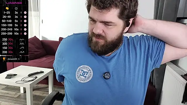 Snapshot of KingMarti chatting on December 2024 11:50:02 AM KingMarti online show from December 2024 11:50:02 AM