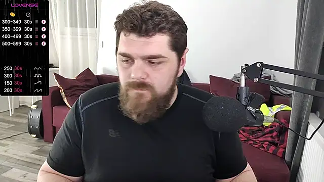 Snapshot of KingMarti chatting on January 2025 02:22:02 AM KingMarti online show from January 2025 02:22:02 AM