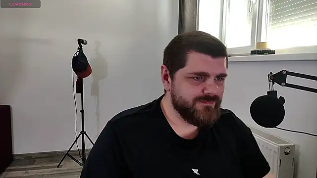 Snapshot of KingMarti chatting on September 2025 01:10:01 PM KingMarti online show from September 2025 01:10:01 PM