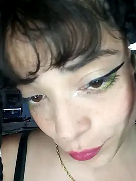 Snapshot of Elvishcassie_ chatting on January 2025 12:59:02 AM Elvishcassie online show from January 2025 12:59:02 AM