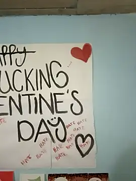 Snapshot of Elvishcassie_ chatting on February 2025 07:28:02 PM Elvishcassie online show from February 2025 07:28:02 PM