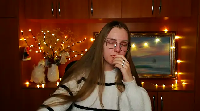 Snapshot of _AlMamiyy_ chatting on December 2024 01:51:02 PM AlMamiyy online show from December 2024 01:51:02 PM