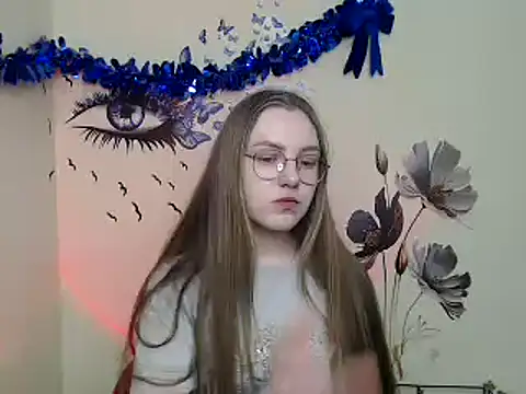 Snapshot of _AlMamiyy_ chatting on January 2025 12:34:02 AM AlMamiyy online show from January 2025 12:34:02 AM