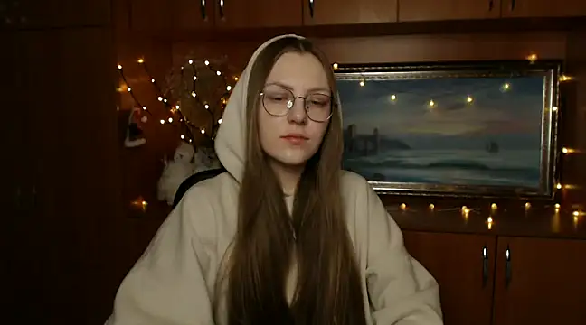 Snapshot of _AlMamiyy_ chatting on January 2025 01:52:01 PM AlMamiyy online show from January 2025 01:52:01 PM