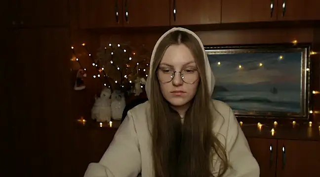 Snapshot of _AlMamiyy_ chatting on January 2025 04:54:02 PM AlMamiyy online show from January 2025 04:54:02 PM