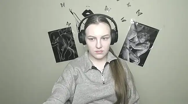 Snapshot of _AlMamiyy_ chatting on January 2025 01:51:02 PM AlMamiyy online show from January 2025 01:51:02 PM