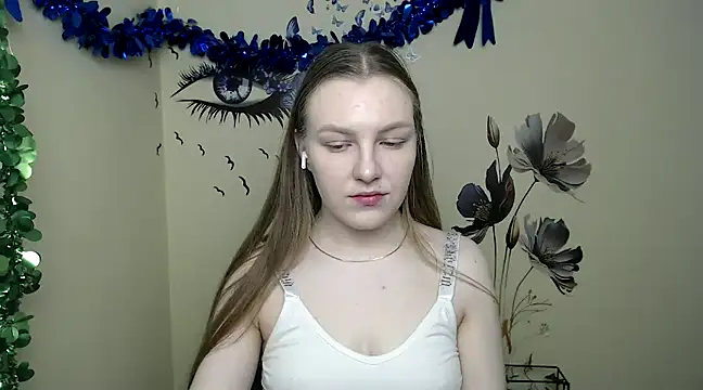 Snapshot of _AlMamiyy_ chatting on February 2025 01:30:01 PM AlMamiyy online show from February 2025 01:30:01 PM