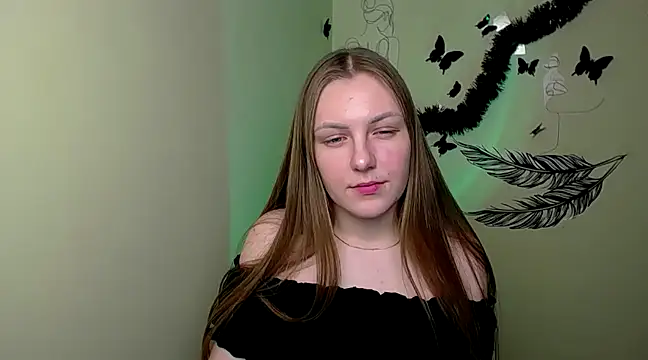 Snapshot of _AlMamiyy_ chatting on February 2025 12:05:01 AM AlMamiyy online show from February 2025 12:05:01 AM