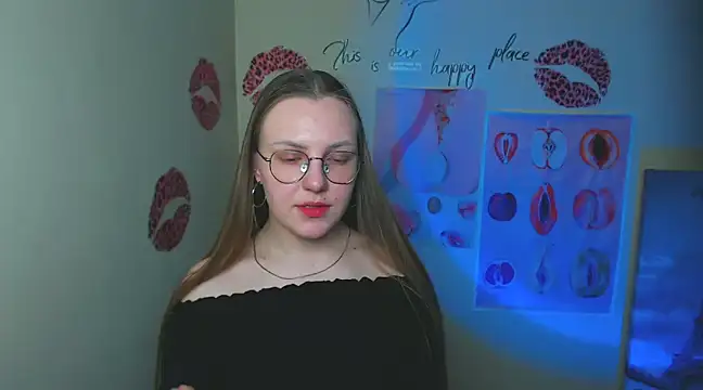 Snapshot of _AlMamiyy_ chatting on February 2025 10:43:02 PM AlMamiyy online show from February 2025 10:43:02 PM