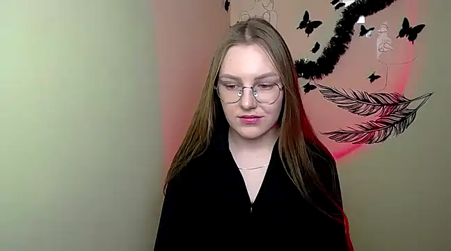 Snapshot of _AlMamiyy_ chatting on February 2025 06:01:02 PM AlMamiyy online show from February 2025 06:01:02 PM