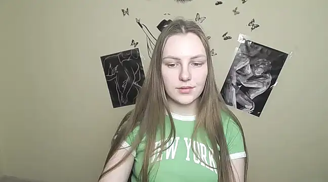 Snapshot of _AlMamiyy_ chatting on February 2025 10:59:01 AM AlMamiyy online show from February 2025 10:59:01 AM