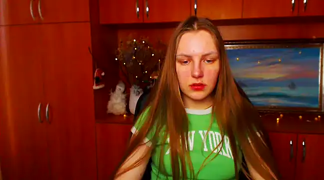 Snapshot of _AlMamiyy_ chatting on February 2025 02:00:01 PM AlMamiyy online show from February 2025 02:00:01 PM