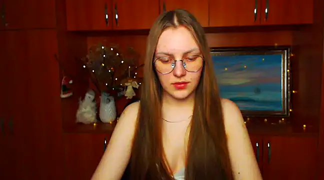 Snapshot of _AlMamiyy_ chatting on March 2025 04:53:01 PM AlMamiyy online show from March 2025 04:53:01 PM