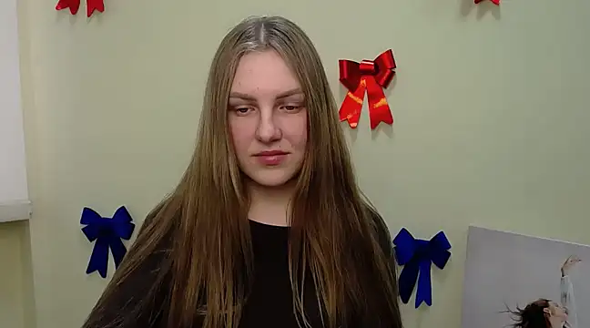 Snapshot of _AlMamiyy_ chatting on March 2025 12:58:02 PM AlMamiyy online show from March 2025 12:58:02 PM