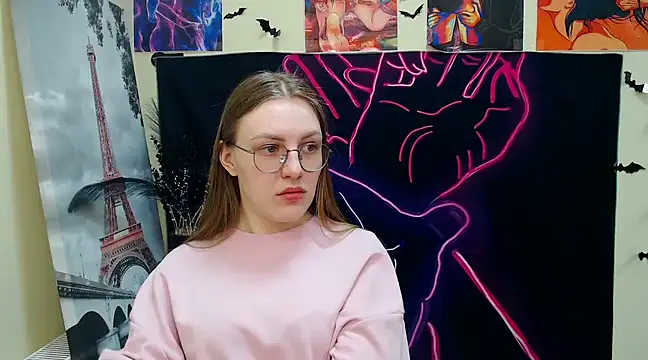 Snapshot of _AlMamiyy_ chatting on March 2025 11:21:01 AM AlMamiyy online show from March 2025 11:21:01 AM