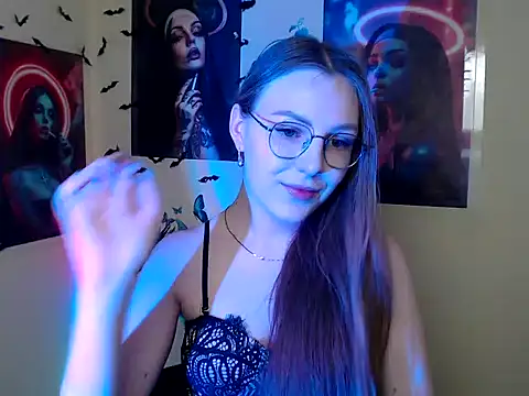 Snapshot of _AlMamiyy_ chatting on October 2025 08:03:02 PM AlMamiyy online show from October 2025 08:03:02 PM