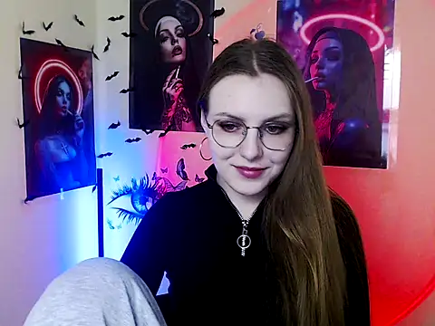 Snapshot of _AlMamiyy_ chatting on November 2025 01:33:02 PM AlMamiyy online show from November 2025 01:33:02 PM