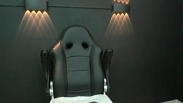 Snapshot of CallumMuscle chatting on January 2025 03:09:02 PM CallumMuscle online show from January 2025 03:09:02 PM